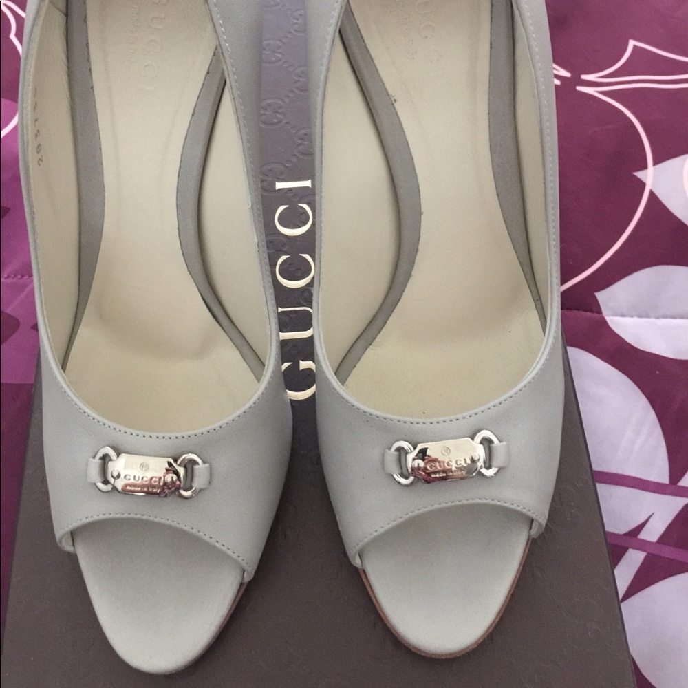 Gucci shoes